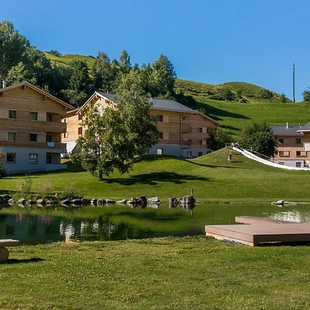 Pradas Resort Brigels Breil/Brigels Exterior foto