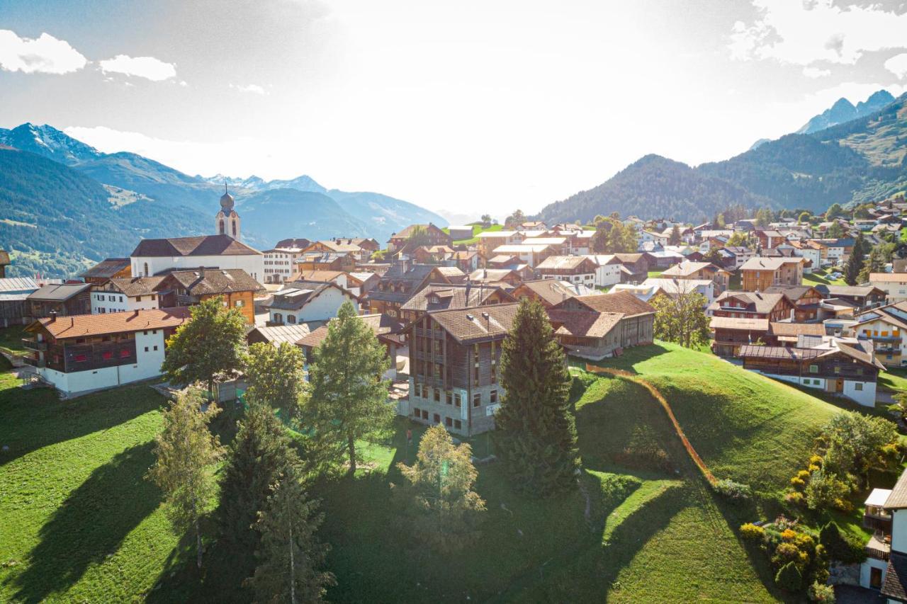 Pradas Resort Brigels Breil/Brigels Exterior foto