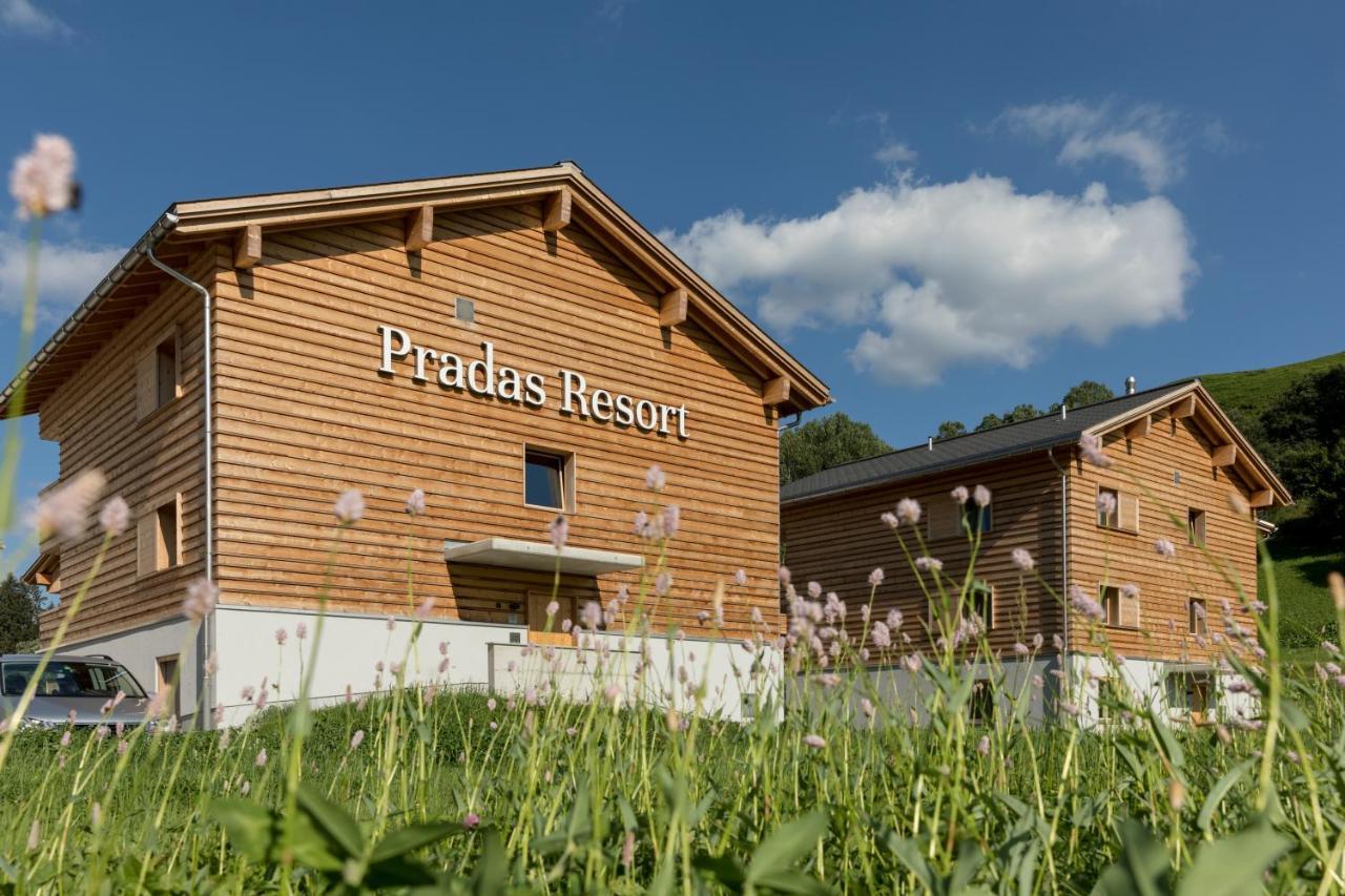 Pradas Resort Brigels Breil/Brigels Exterior foto
